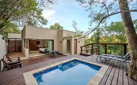 Bushbaby Valley Lodge